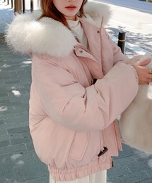 2ly2（トゥーリートゥー）の「ボリュームファー付きダッフル風ショートコート（その他アウター）」