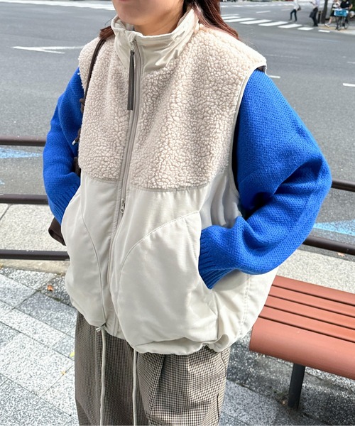 PILIT(ピリット)の「ボア切替 中綿ベスト(その他アウター・レディース・アイボリー/ブラック・MEDIUM)」の5枚目の写真