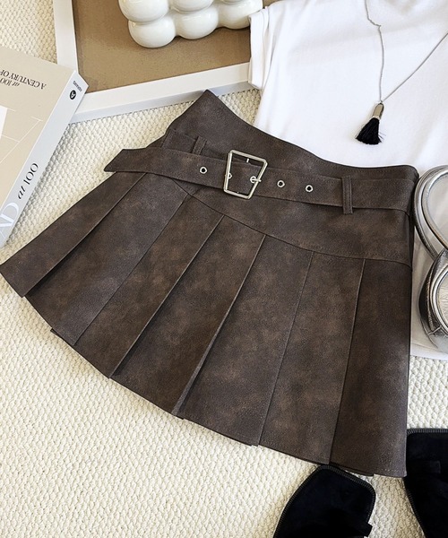 SPIGA（スピーガ）の「ﾌｪｲｸﾚｻﾞｰﾍﾞﾙﾄ付ﾌﾟﾘｰﾂﾐﾆｽｶｰﾄ（スカート・レディース・ブラウン/ライトグレー/ダークグレー・X-LARGE/LARGE/MEDIUM/SMALL）」の3枚目の写真