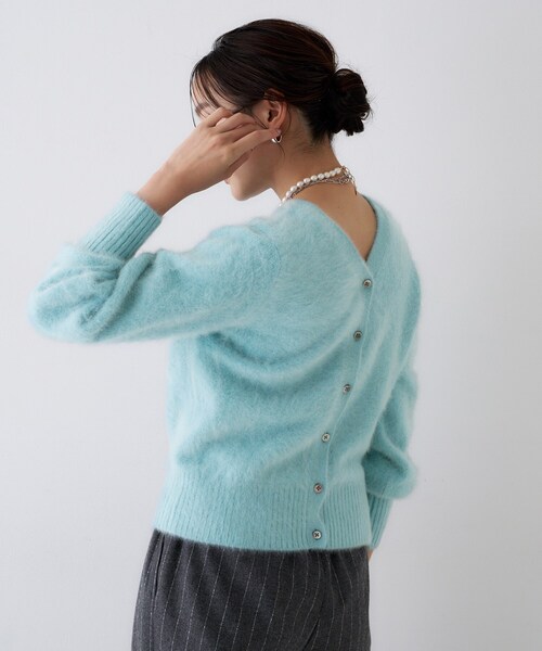 UNTITLED(アンタイトル)の「【ふわふわニット/前後2WAY】フォックスカシミヤカーディガン(カーディガン/ボレロ・レディース・ライトグレー/ライトグリーン/ブラウン系/ナチュラル・00/02/04/44/48)」の16枚目の写真