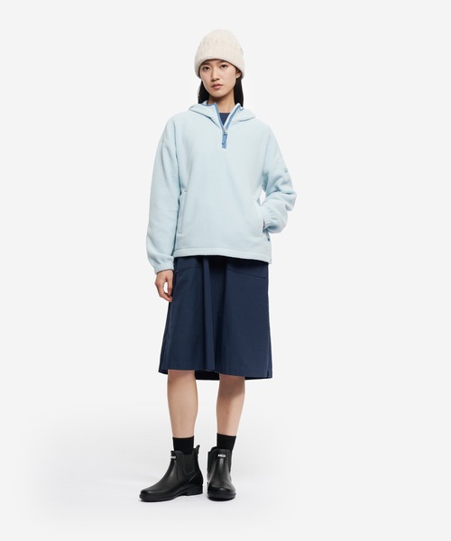 AIGLE（エーグル）の「ポーラーテック ハーフジップフリースパーカー / POLARTEC THERMAL PRO（パーカー・レディース・ライトブルー/ホワイト・36/38）」の3枚目の写真