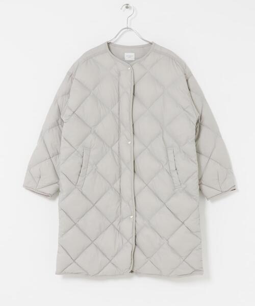 URBAN RESEARCH DOORS(アーバンリサーチドアーズ)の「ライトダウンキルトロングコート(ダウンジャケット/コート・レディース・グレー系その他/カーキ/ネイビー・MEDIUM)」の11枚目の写真