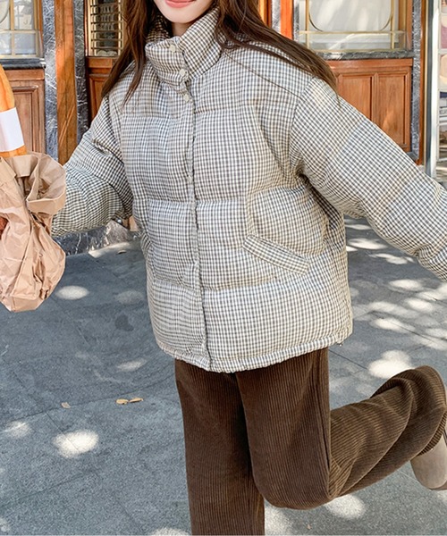 AMAJI(アマジ)の「チェック柄 中綿ダウンジャケット(ダウンジャケット/コート・レディース・ベージュ・MEDIUM/LARGE)」の2枚目の写真
