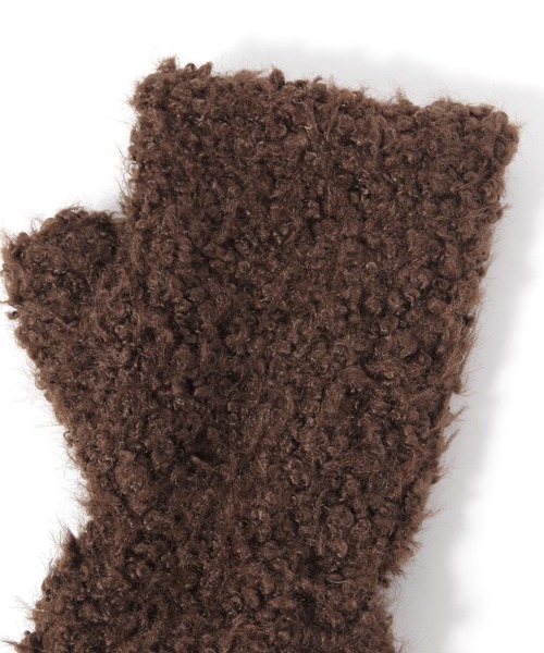 LAKOLE（ラコレ）の「カーリーファーアームウォーマー / 587918（アームカバー・レディース・オフホワイト/ブラウン・FREE）」の5枚目の写真