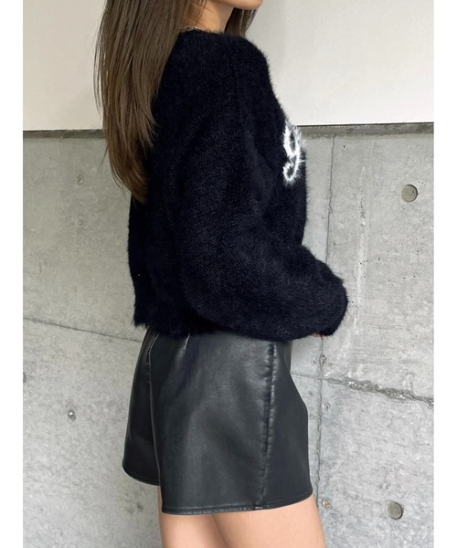 EGOIST（エゴイスト）の「ロゴシャギーニットトップス（ニット/セーター・レディース・ブラック/ホワイト/ベージュ・FREE）」の14枚目の写真