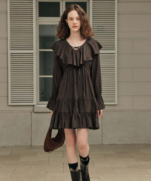 ZEROSTREET（ゼロストリート）の「[2カラー] セピアフリルワンピース（ワンピース・レディース・ブラウン/ブラック・SMALL/MEDIUM）」の6枚目の写真