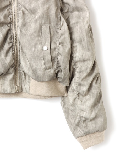 atmos pink（アトモスピンク）の「atmos pink Faux Fur Hooded Jacket / アトモス ピンク フォー ファー フーデッド ジャケット（その他アウター・レディース・ブラック/ベージュ/ピンク・FREE）」の16枚目の写真