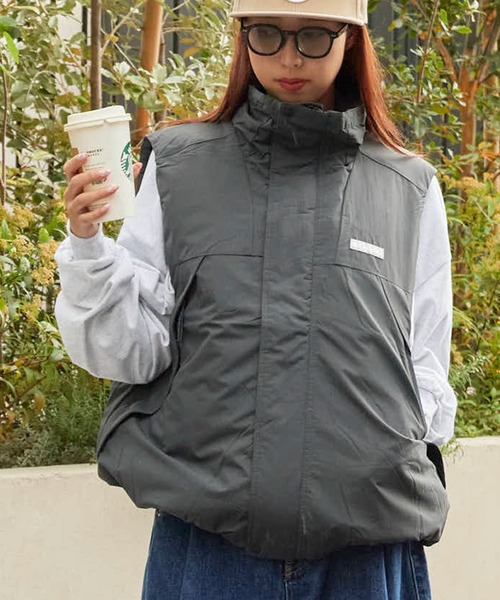 Columbia(コロンビア)の「Columbia/コロンビア BOWL TO DOME VEST ベスト(ベスト・メンズ・グレー/カーキ/パープル・L/XL/M)」の2枚目の写真