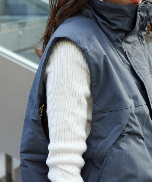 Columbia(コロンビア)の「Columbia/コロンビア BOWL TO DOME VEST ベスト(ベスト・メンズ・グレー/カーキ/パープル・L/XL/M)」の20枚目の写真