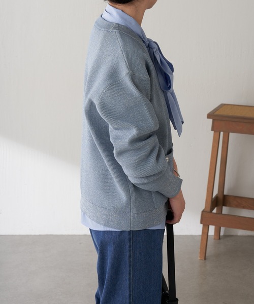 COLLAGE GALLARDAGALANTE（コラージュガリャルダガランテ）の「ツヤボタンカーディガン/WEB限定カラー展開（カーディガン/ボレロ・レディース・ネイビー/オレンジ/サックスブルー・FREE）」の16枚目の写真