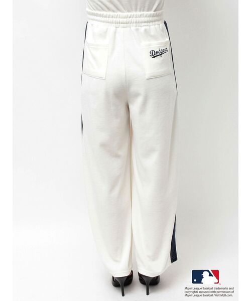 GYDA（ジェイダ）の「GYDA［MLB］2ラインワイドパンツ（その他パンツ・レディース・ブラック/オフホワイト/ブラウン・FREE）」の9枚目の写真