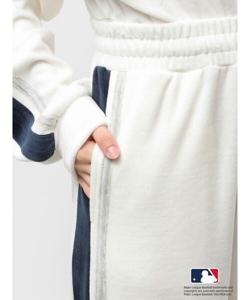 GYDA（ジェイダ）の「GYDA［MLB］2ラインワイドパンツ（その他パンツ・レディース・ブラック/オフホワイト/ブラウン・FREE）」の12枚目の写真