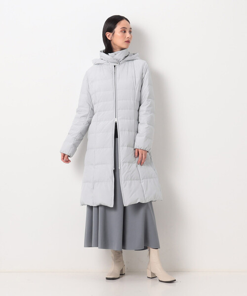 COMME CA（コムサ）の「〔 TALLサイズ 〕 ソフトタフタ ロングダウン（ダウンジャケット/コート・レディース・ベージュ/ライトグレー・13号/15号/17号）」の5枚目の写真