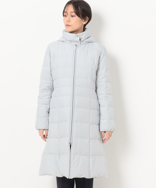 COMME CA（コムサ）の「〔 TALLサイズ 〕 ソフトタフタ ロングダウン（ダウンジャケット/コート・レディース・ベージュ/ライトグレー・13号/15号/17号）」の15枚目の写真