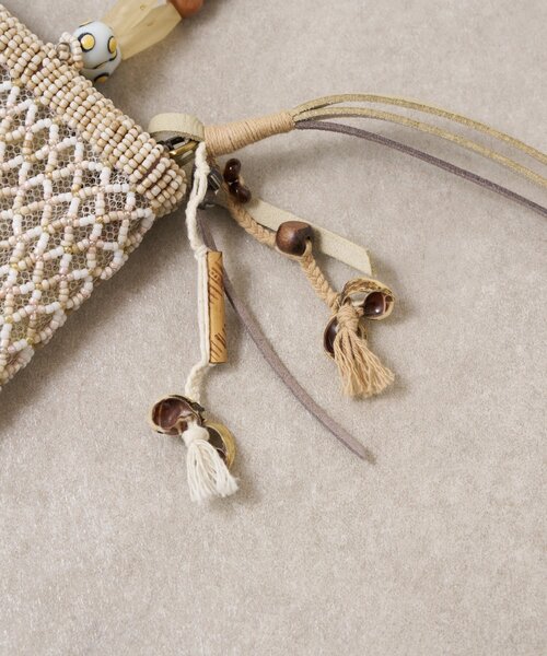 BEARDSLEY（ビアズリー）の「《IMAYIN》ビーズショルダーバッグ（ショルダーバッグ・レディース・ベージュ/ブラック・FREE）」の14枚目の写真