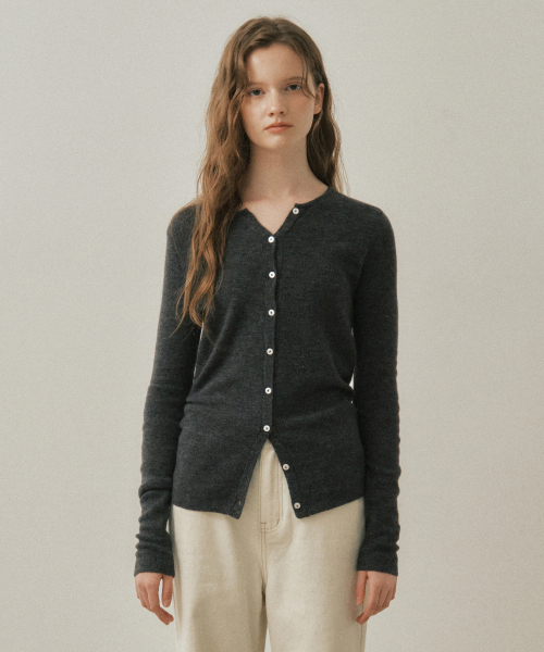 WEDNESDAYOASISFORWOMEN(ウェンズデー オアシス フォー ウーマン)の「シアーアルパカニットカーディガン_CHARCOAL(WC25-KN41)(カーディガン/ボレロ・レディース・チャコール・FREE)」の3枚目の写真