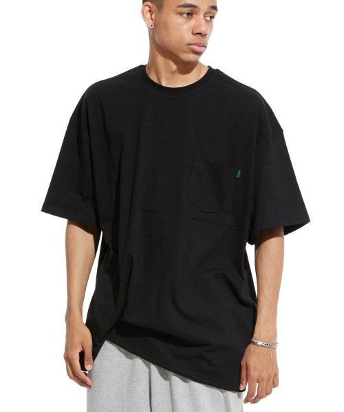 CREAM SODA LAB（クリームソーダラボ）の「オーバーサイズ無地ポケット半袖Tシャツブラック（Tシャツ/カットソー・メンズ・その他・LARGE/MEDIUM/X-LARGE）」の16枚目の写真