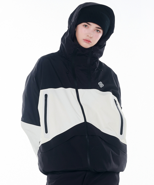 DOLL OUTERWEAR(ドラ アウターウェア)の「2425 アクティボ ボードウェアジャケット ブラック/ホワイト 男女共用(ナイロンジャケット・レディース・その他・SMALL/MEDIUM/X-LARGE/X-SMALL/LARGE)」の1枚目の写真