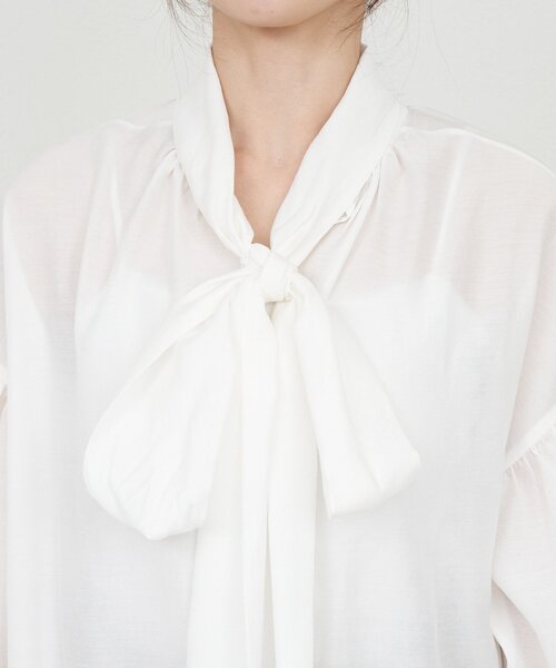 SHENERY（シーナリー）の「ボウタイブラウス（シャツ/ブラウス・レディース・ブラック/オフホワイト/ベージュ・FREE）」の22枚目の写真