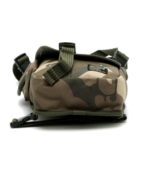 AVIREX（アヴィレックス）の「EAGLE 2WAY SHOULDER LEG BAG / AVX 348L（ショルダーバッグ・レディース・ブラック/カーキ/ベージュ/その他3・F）」の11枚目の写真