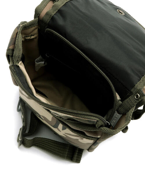 AVIREX（アヴィレックス）の「EAGLE 2WAY SHOULDER LEG BAG / AVX 348L（ショルダーバッグ・レディース・ブラック/カーキ/ベージュ/その他3・F）」の12枚目の写真