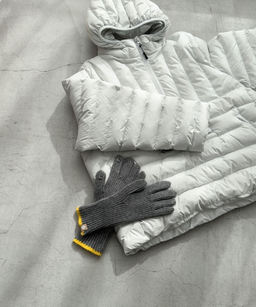 CANAL JEAN（キャナルジーン）の「El mar　ホールタッチバイカラーグローブ（手袋・レディース・ベージュ/グレー・ONE SIZE）」の5枚目の写真