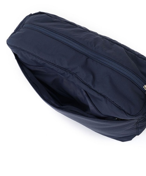 Marmot×ETRE TOKYO PERTEXパディングショルダーバック（ショルダー