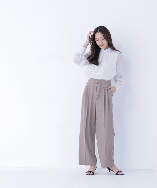 NATURAL BEAUTY BASIC（ナチュラルビューティーベーシック）の「◇ハイネックボリュームシアーブラウス（シャツ/ブラウス・レディース・オフホワイト/ベージュ/ラベンダー/グレー・MEDIUM/SMALL）」の19枚目の写真