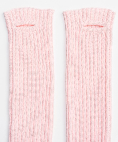 MAISON SPECIAL(メゾンスペシャル)の「Layered Knit Glove/レイヤードニットグローブ(手袋・レディース・グレー/ブラック/レッド・FREE)」の11枚目の写真