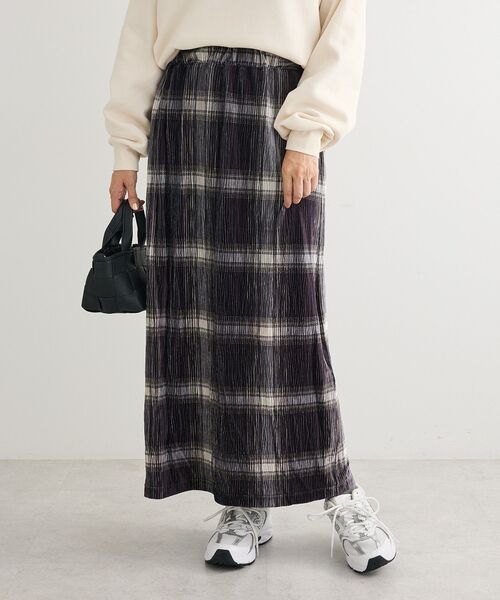 Green Parks(グリーンパークス)の「楊柳ベロアチェックIラインスカート(スカート・レディース・ネイビー/レッド/ベージュ/ブラック・FREE)」の2枚目の写真