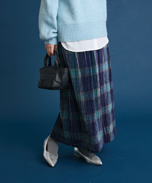 Green Parks(グリーンパークス)の「楊柳ベロアチェックIラインスカート(スカート・レディース・ネイビー/レッド/ベージュ/ブラック・FREE)」の5枚目の写真