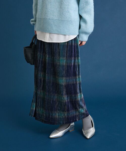 Green Parks(グリーンパークス)の「楊柳ベロアチェックIラインスカート(スカート・レディース・ネイビー/レッド/ベージュ/ブラック・FREE)」の7枚目の写真