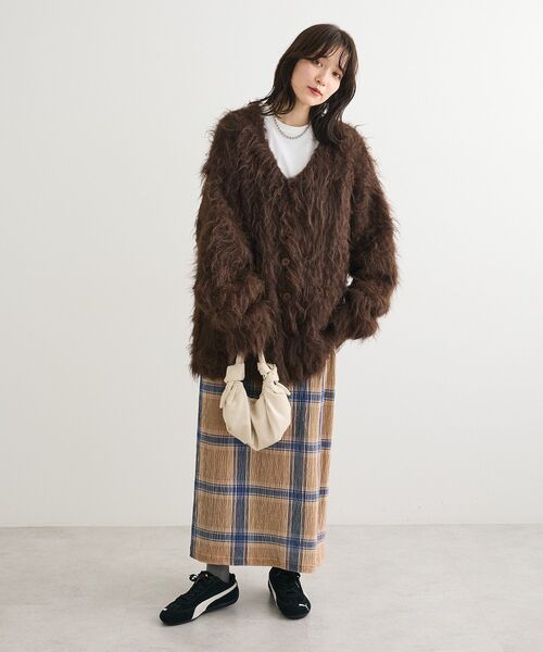 Green Parks(グリーンパークス)の「楊柳ベロアチェックIラインスカート(スカート・レディース・ネイビー/レッド/ベージュ/ブラック・FREE)」の8枚目の写真