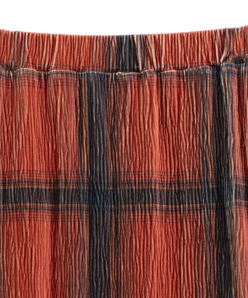 Green Parks(グリーンパークス)の「楊柳ベロアチェックIラインスカート(スカート・レディース・ネイビー/レッド/ベージュ/ブラック・FREE)」の15枚目の写真