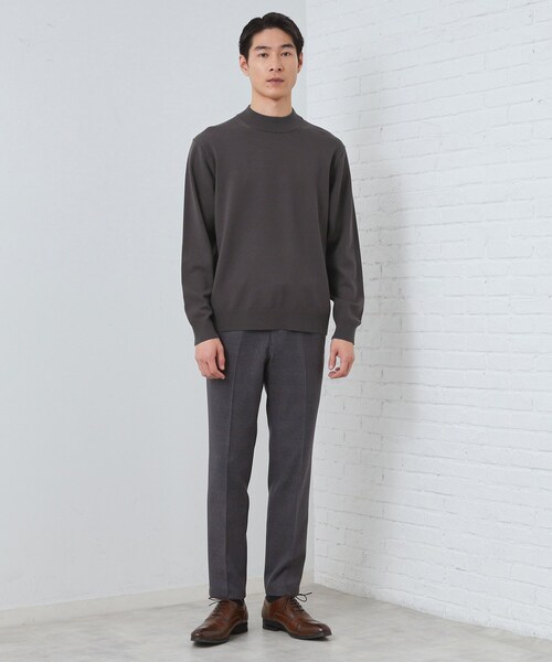 THE SHOP TK (ザ ショップ ティーケー )の「【冬のビジネスシーンに最適】シルキーモックネックニット 洗濯機OK(ニット/セーター・メンズ・ライトベージュ/オフホワイト/チャコールグレー・04/03/02/01)」の10枚目の写真