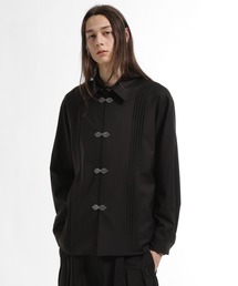 HARE（ハレ）の「YOSEメタルボタンプリーツシャツ(HARE)（シャツ/ブラウス）」