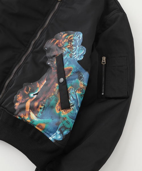 EDIFICE（エディフィス）の「INSONNIA PROJECTS（インソニア プロジェクツ）TECHNIQUE MA-1（MA-1・メンズ・ブラック・2/1）」の3枚目の写真