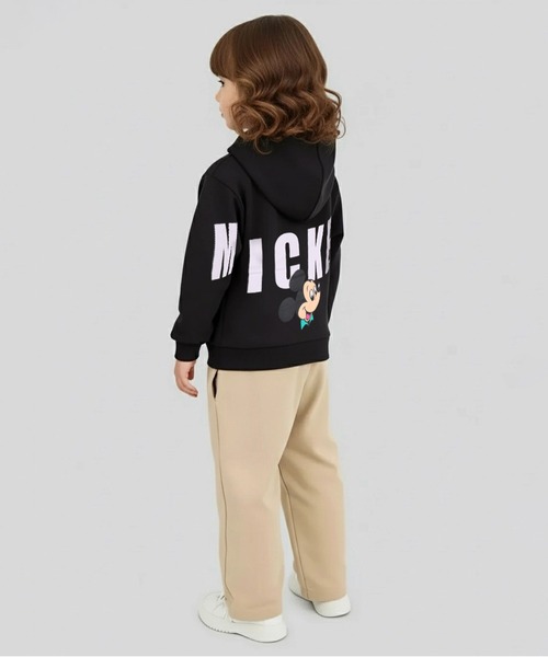 Disney（ディズニー）の「親子お揃い ディズニー バックロゴパーカー 1206K（パーカー・キッズ・ブラック×レッド/その他9・90cm/100cm/110cm/120cm/130cm/140cm）」の9枚目の写真
