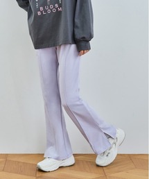 Right-on（ライトオン）の「【VIVIAN BLUE】キッズ ストレッチ サイドスリット フレアパンツ (通園通学 / お着替え簡単 / 洗濯機OK)（その他パンツ）」