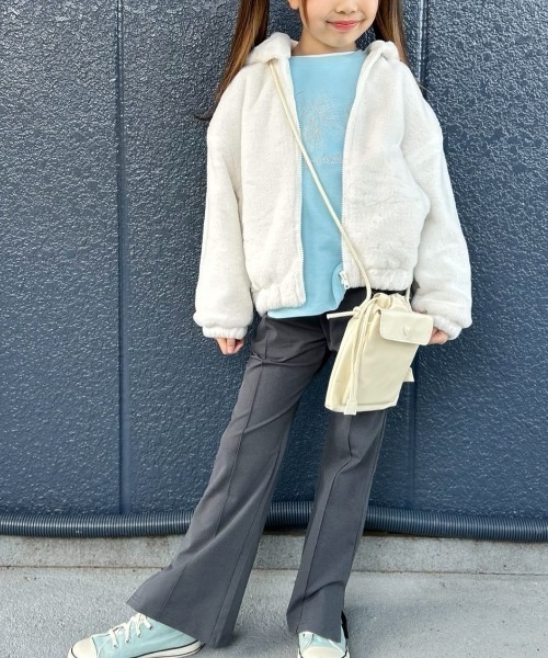 Right-on(ライトオン)の「【VIVIAN BLUE】キッズ ストレッチ サイドスリット フレアパンツ (通園通学 / お着替え簡単 / 洗濯機OK)(その他パンツ・キッズ・ダークグレー/ブラック/ライラック・110/120/130/140/150/160)」の14枚目の写真