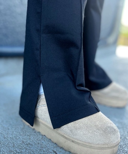 Right-on(ライトオン)の「【VIVIAN BLUE】キッズ ストレッチ サイドスリット フレアパンツ (通園通学 / お着替え簡単 / 洗濯機OK)(その他パンツ・キッズ・ダークグレー/ブラック/ライラック・110/120/130/140/150/160)」の7枚目の写真