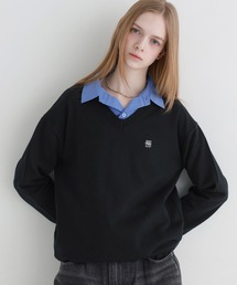 LILL（リル）の「Vネック/クルーネックワンポイントロゴハイゲージコットンミックスニット（ニット/セーター）」