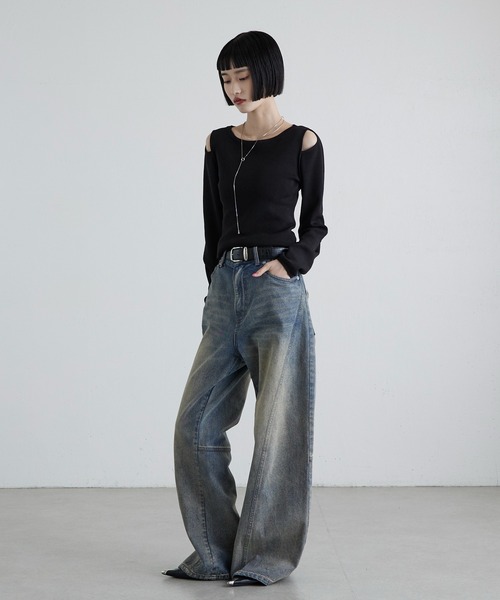 Lui's(ルイス)の「ボートネックショルダーデザインニットトップス(ニット/セーター・レディース・ブラウン/ベージュ/ブラック・FREE)」の10枚目の写真