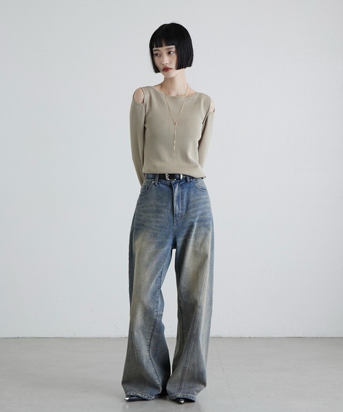 Lui's(ルイス)の「ボートネックショルダーデザインニットトップス(ニット/セーター・レディース・ブラウン/ベージュ/ブラック・FREE)」の16枚目の写真