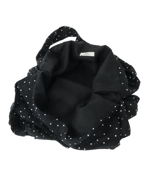 earth music&ecology（アースミュージックアンドエコロジー）の「フリルトライアングルバッグ（ボストンバッグ・レディース・ブラック/アイボリー/イエロー・FREE）」の21枚目の写真