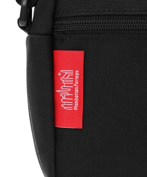 Manhattan Portage(マンハッタンポーテージ)の「JOGGER (L) JPN SAUCY DOG(ショルダーバッグ・メンズ・ブラック・X-SMALL)」の9枚目の写真