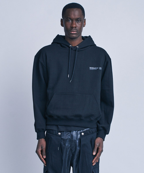 FDR(エフディーアール)の「Logo Blue Print + Embo_Black(パーカー・メンズ・その他・S/M/L)」の2枚目の写真