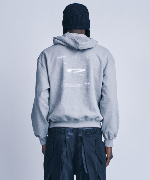 FDR(エフディーアール)の「Logo Blue Print + Embo_Black(パーカー・メンズ・その他・S/M/L)」の3枚目の写真