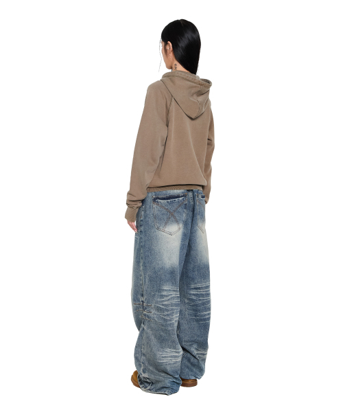 AAKAM（アーカム）の「Pigment Dyed Cross Zip-Up Hoodie (Brown)（パーカー・レディース・その他・2/1）」の5枚目の写真