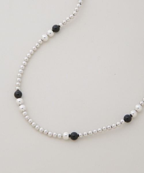 PHILIPPE AUDIBERT（フィリップ オーディベール）の「PHILIPPE AUDIBERT/Eunice necklace Black（ネックレス・レディース・ブラック・FREE）」の3枚目の写真